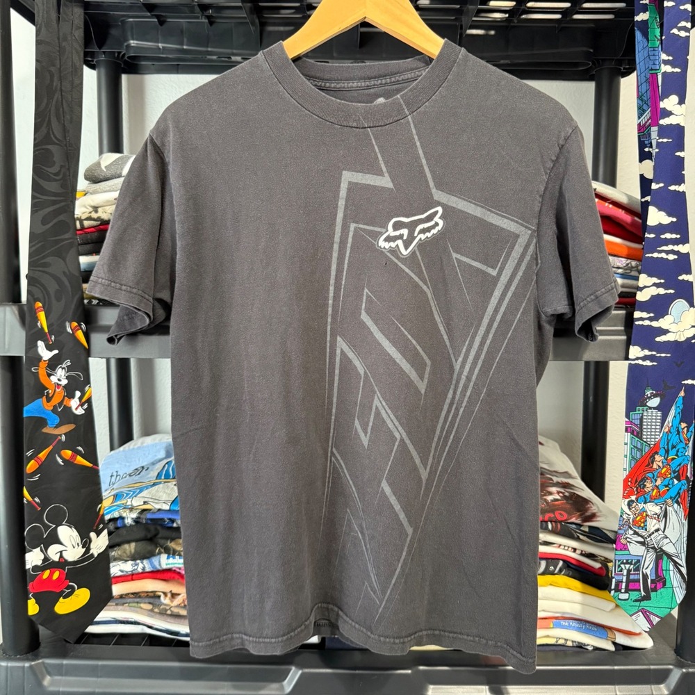 Y2K Black Fox Racing Graphic Tee Medium
